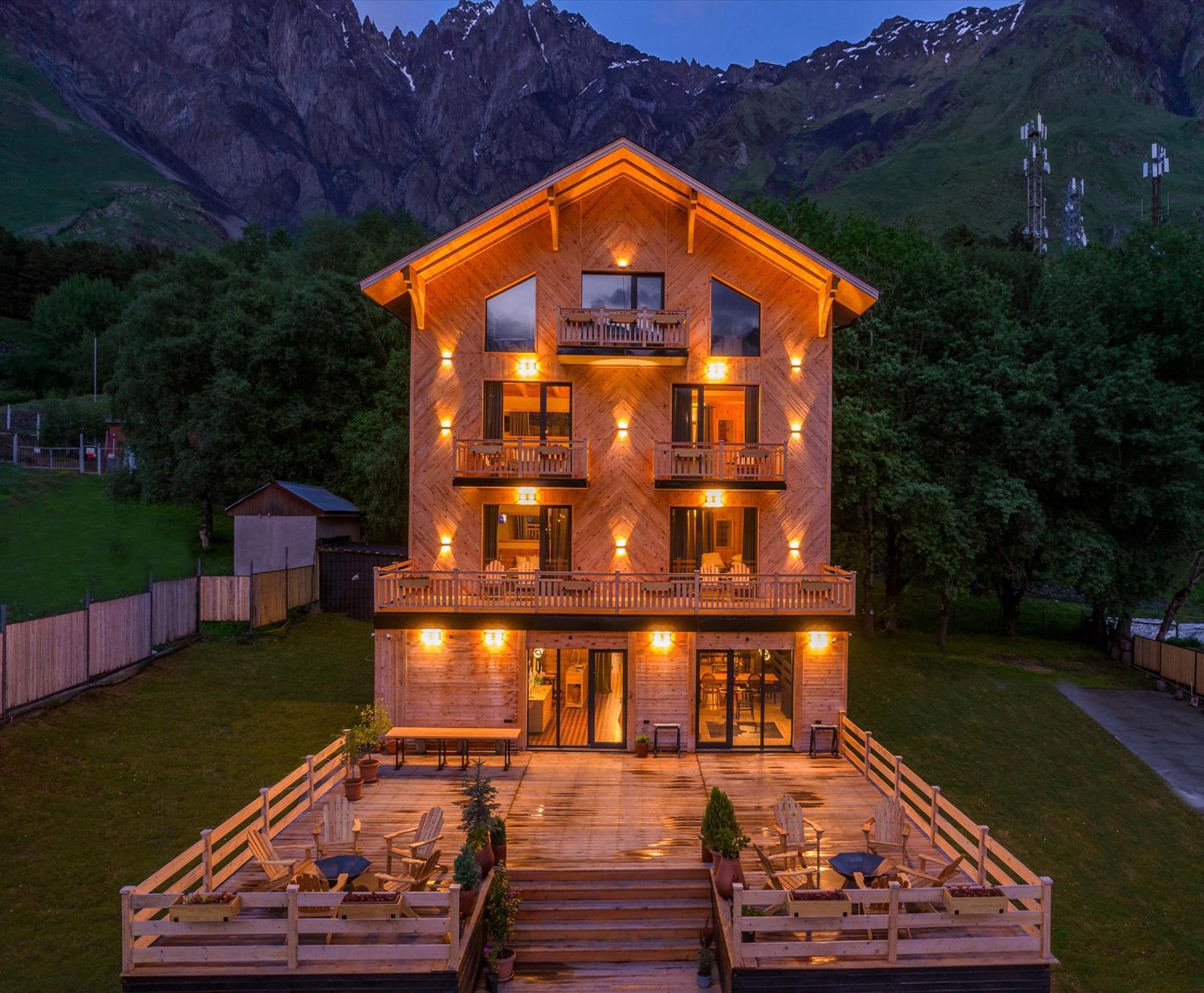1740 Boutique Hotel Kazbegi Εξωτερικό φωτογραφία