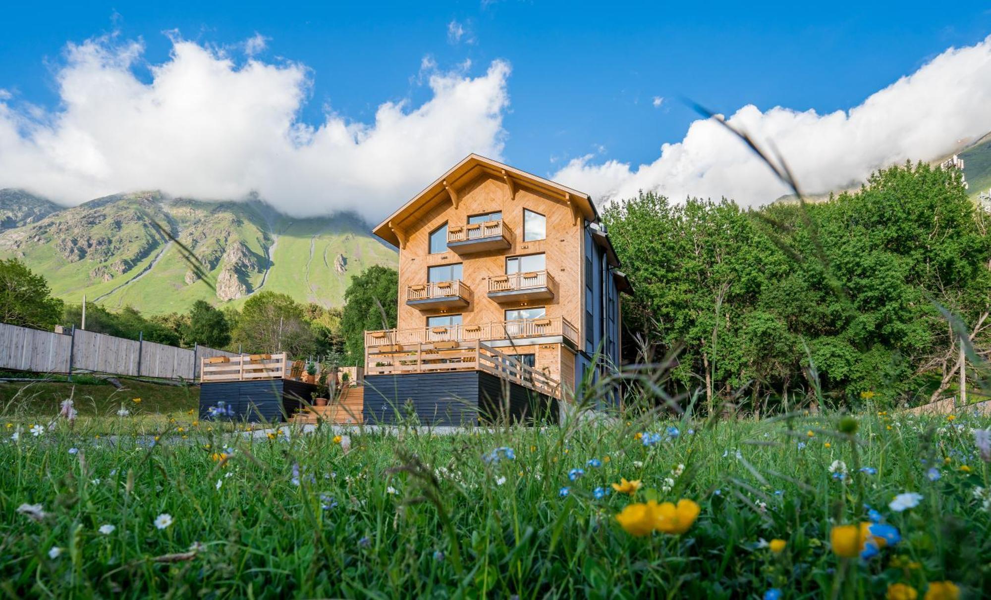 1740 Boutique Hotel Kazbegi Εξωτερικό φωτογραφία