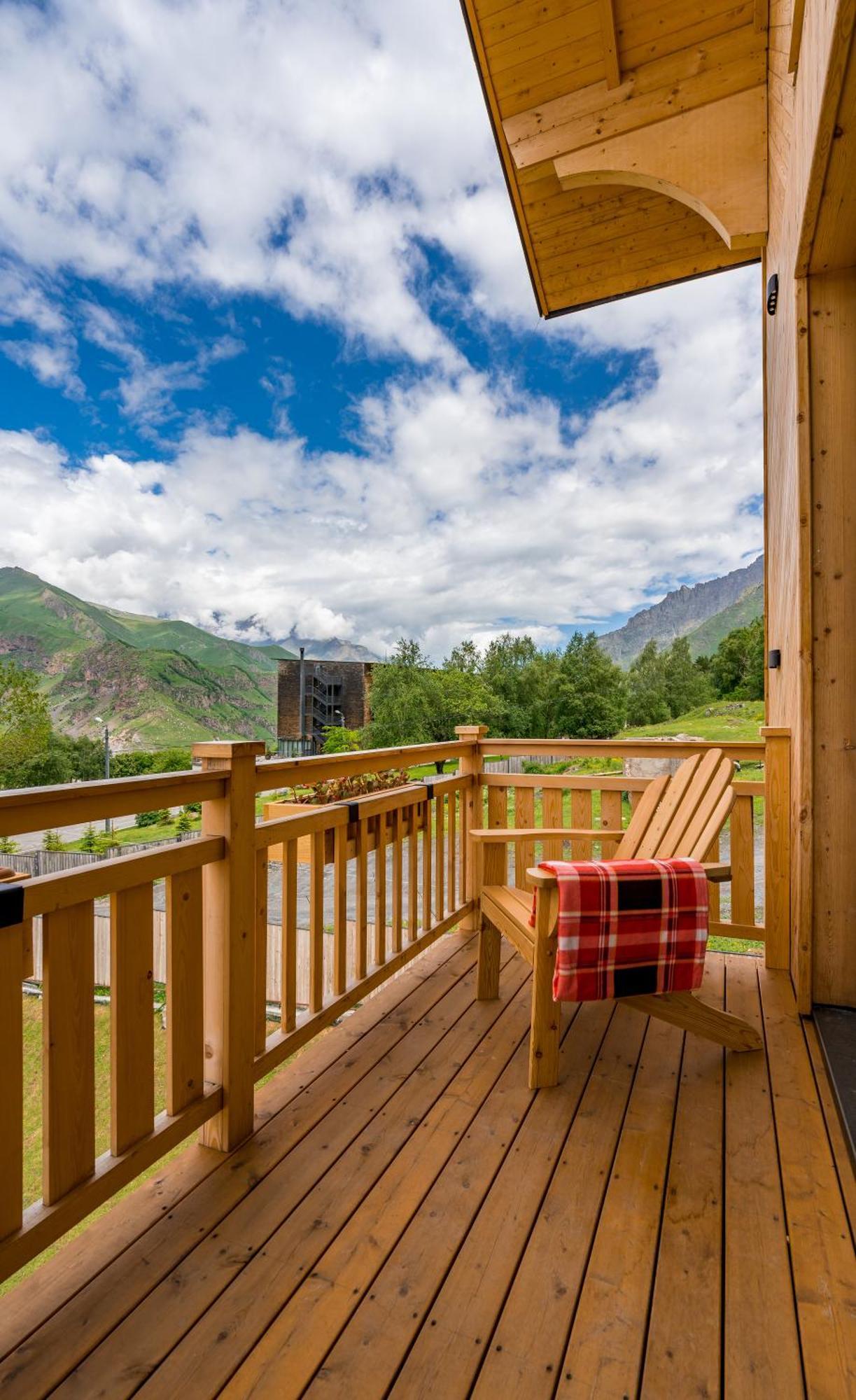 1740 Boutique Hotel Kazbegi Εξωτερικό φωτογραφία