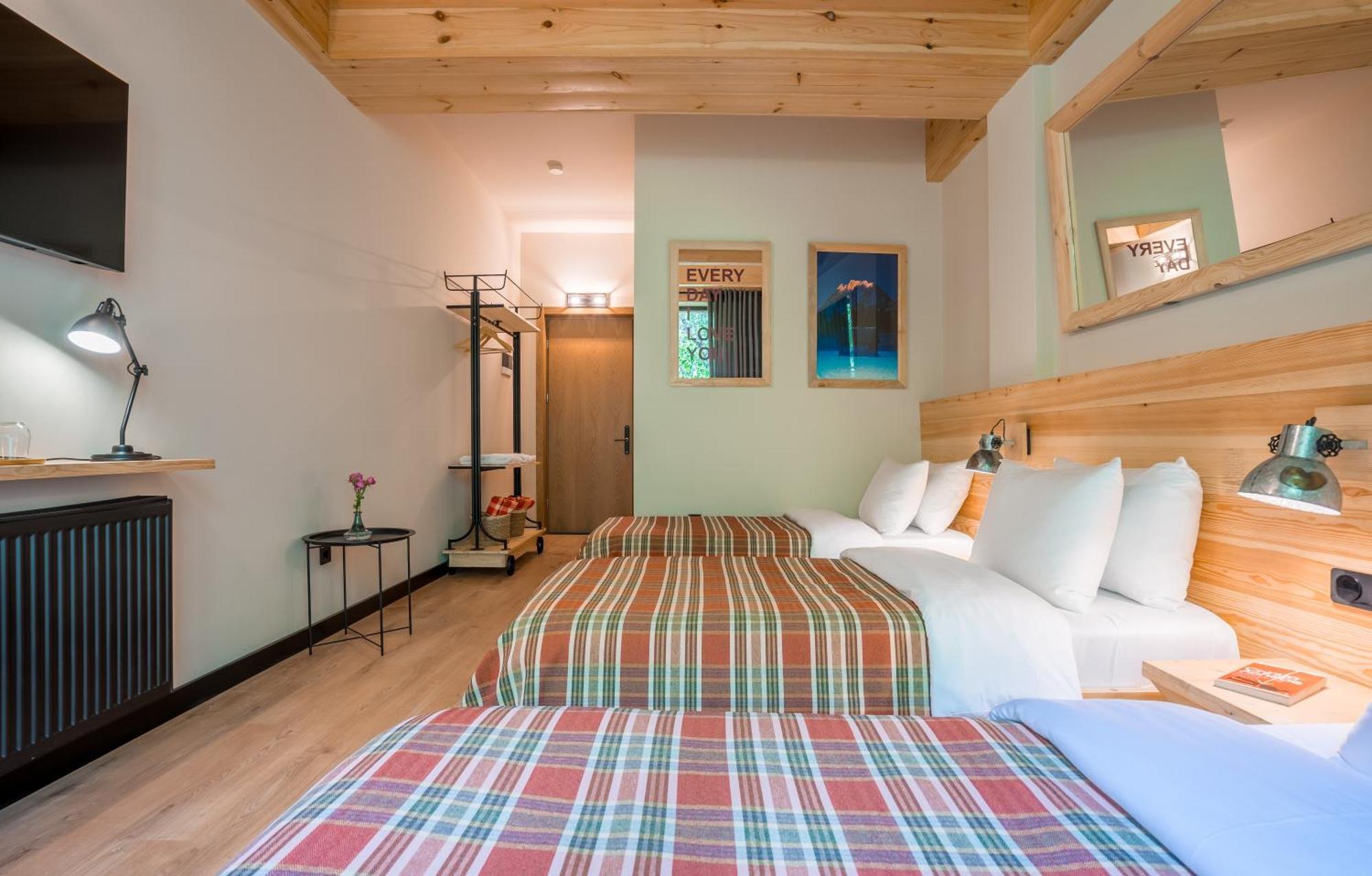 1740 Boutique Hotel Kazbegi Εξωτερικό φωτογραφία