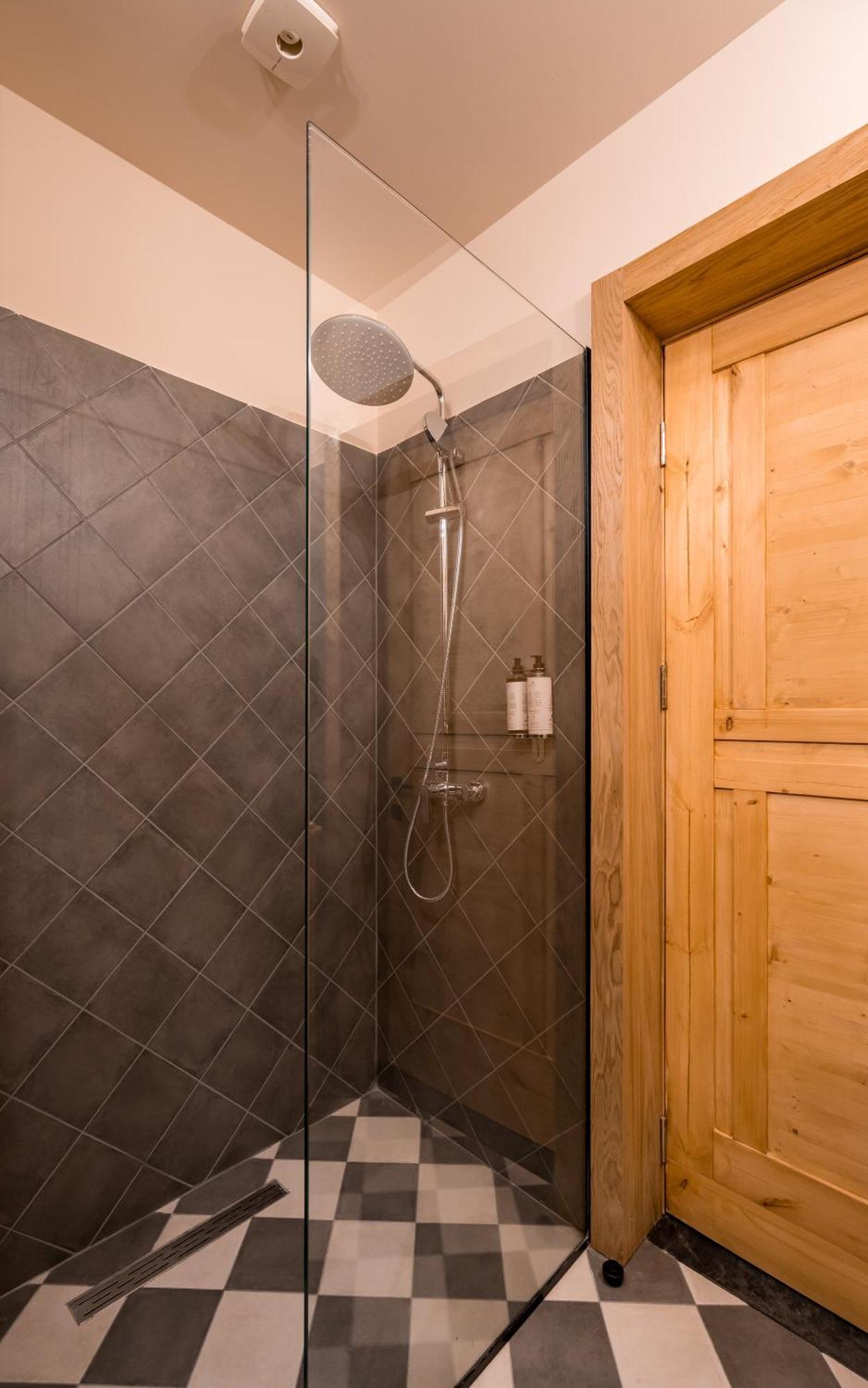 1740 Boutique Hotel Kazbegi Εξωτερικό φωτογραφία